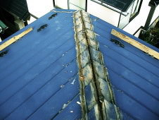 ガルバリウム鋼板屋根の雨漏り